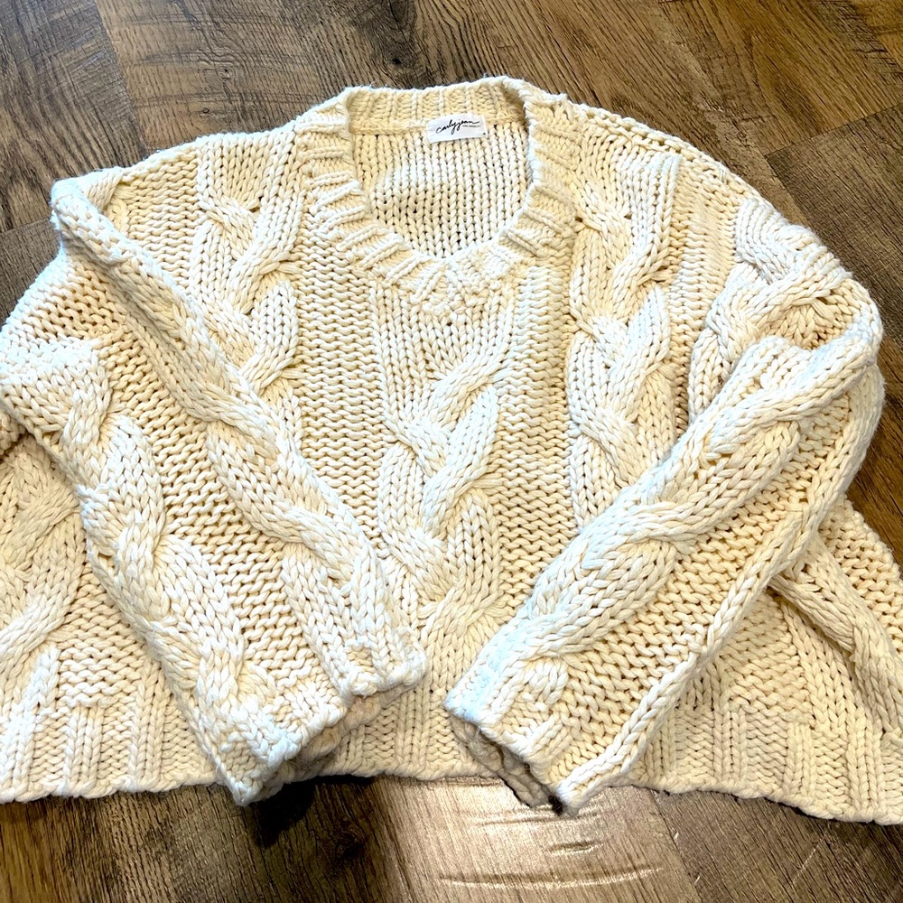 Cjla Reagan Sweater
